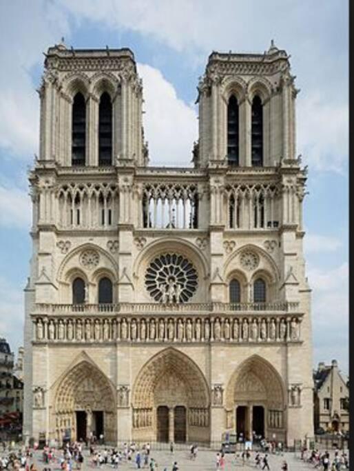 Charmant Studio Au Coeur De Paris Exterior photo